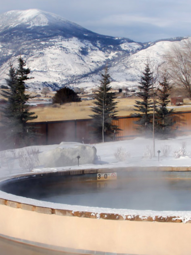 Yellow Stone National Park During Winters